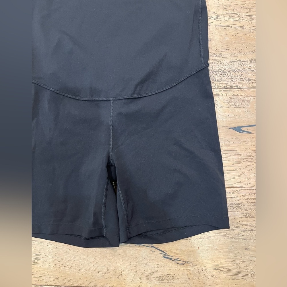 CRZ YOGA Womens Butterluxe Maternity Yoga Shorts 6" - bike Black Medium - Picture 3 of 3